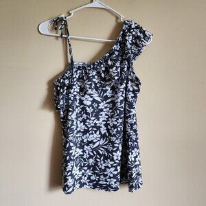 Old Navy Black and White Tropical Floral Top Off The Sholder. Size XS